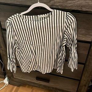 Alice & Olivia bell sleeve striped